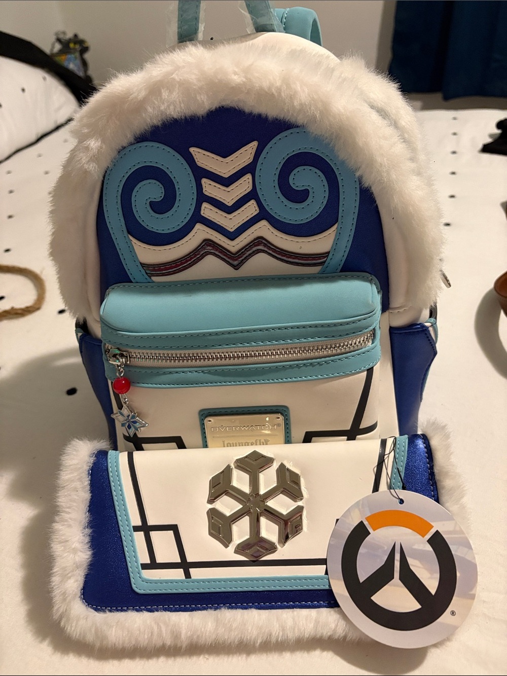Overwatch Snowflake Mini Backpack & wallet with Faux Fur Trim